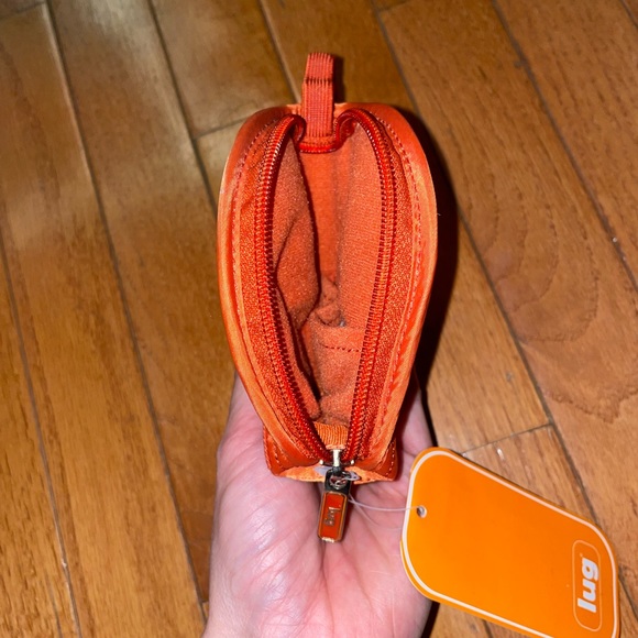 Camera case - Picture 2 of 4